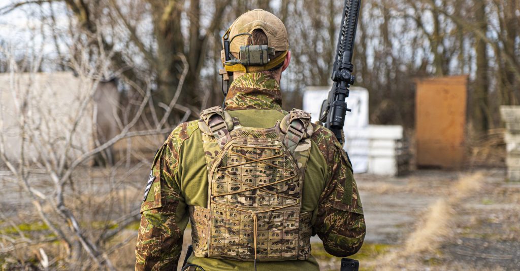 How should a Plate Carrier fit properly? - NOVRITSCH Blog